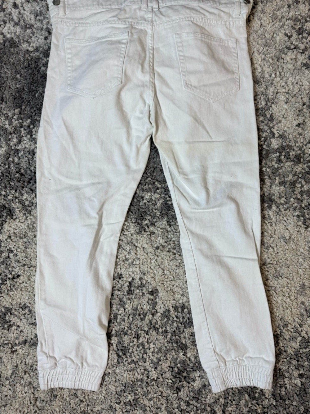 Forever 21Men, Men’s White Distressed Denim Jogger Pants Overalls, US Size: 32 - Picture 9 of 14
